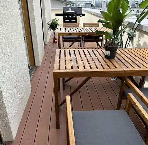 Modernes 111qm Penthouse Zentrumsnah Mit 70qm Xxl-dachterrasse & Gasgrill アパート
