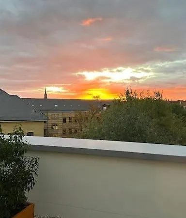 Апартаменты Moderne Penthousewohnung In Zentrumsnaehe Лейпциг
