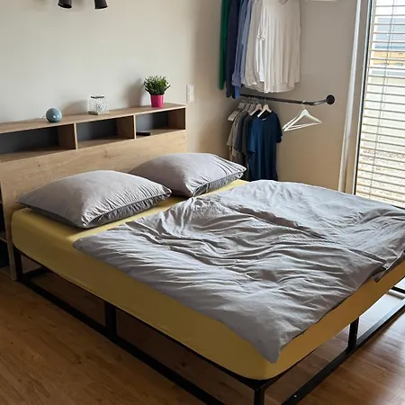 Modernes 111qm Penthouse Zentrumsnah Mit 70qm Xxl-dachterrasse & Gasgrill Lägenhet